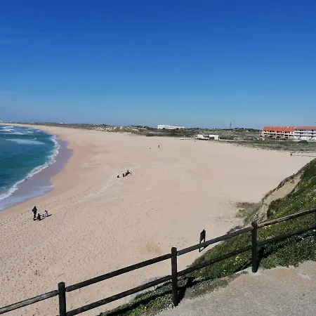 아파트 Chill Supertubos Peniche *